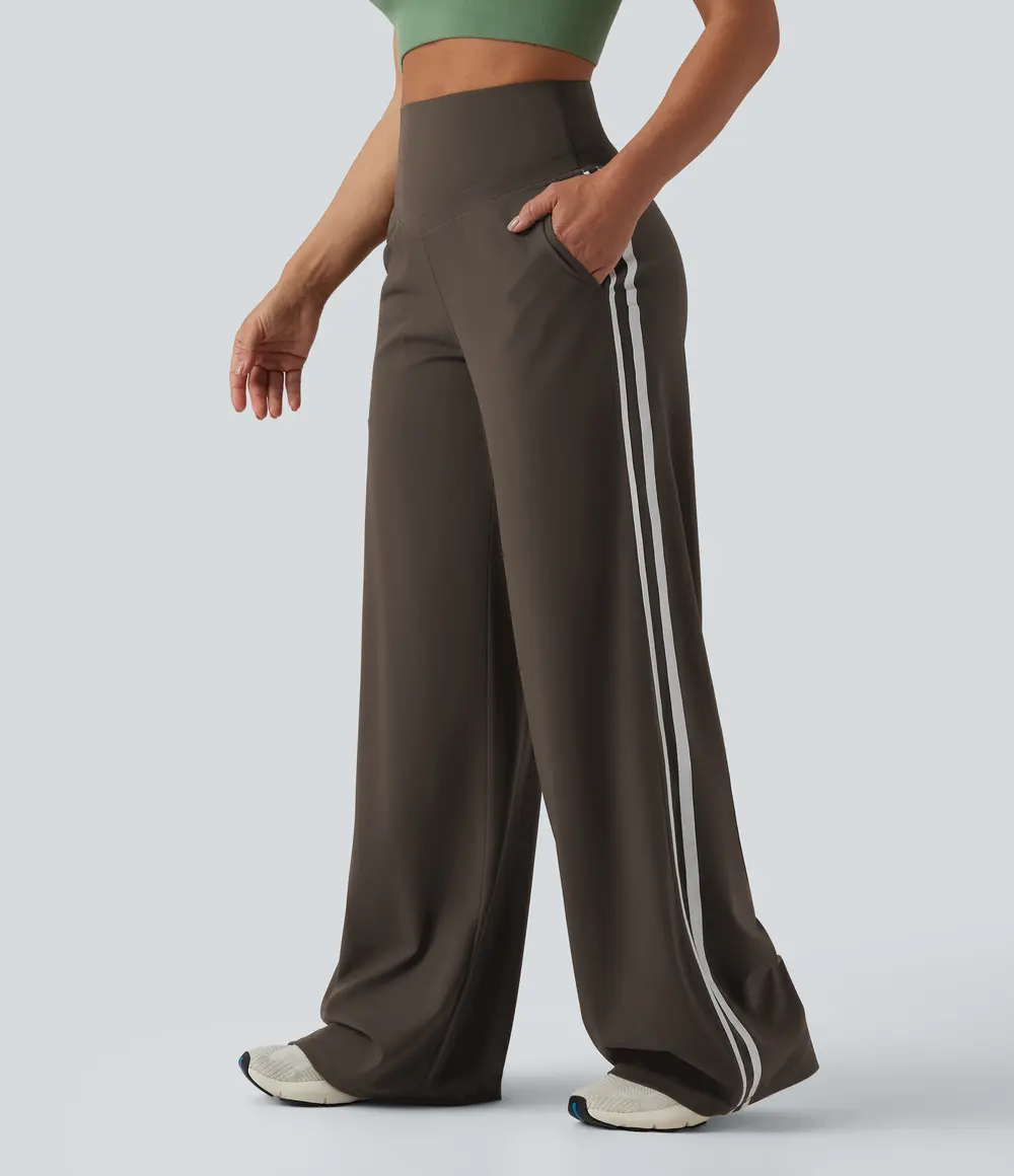 Colour Block Yoga Trousers in Hot Fudge